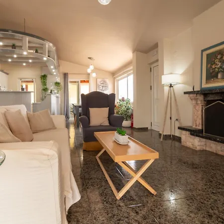 Apartment Hope's *